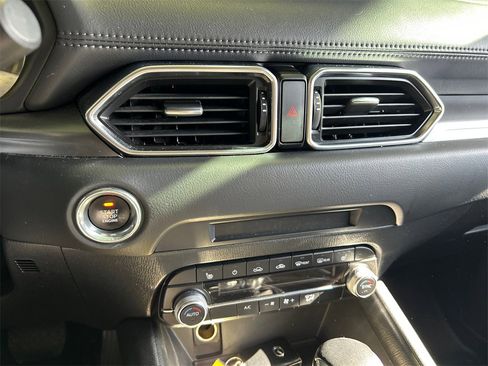 Used 2021 MAZDA CX-5 Touring image 23