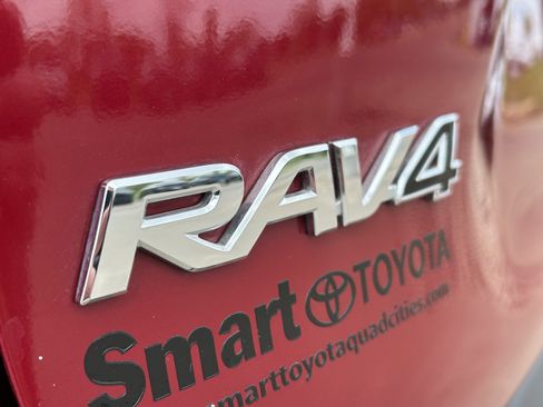 Certified 2025 Toyota RAV4 XLE AWD/4WD image 8