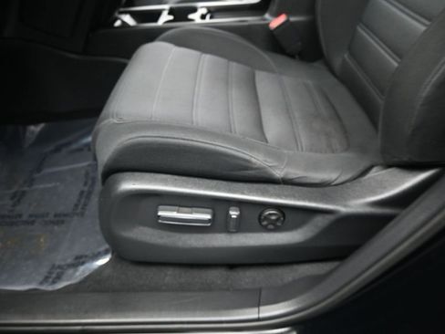 Used 2018 Honda CR-V EX image 12