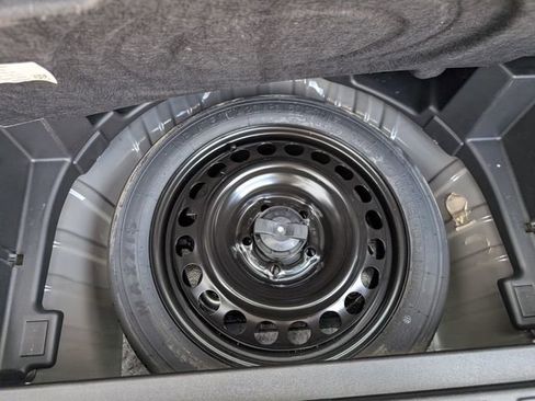 Used 2022 Chevrolet Equinox LT image 29