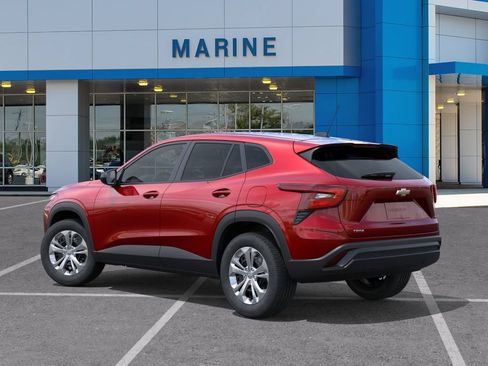New 2026 Chevrolet Trax LS FWD image 3