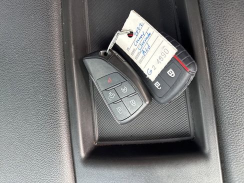 Used 2022 Chevrolet Silverado 1500 Custom image 21