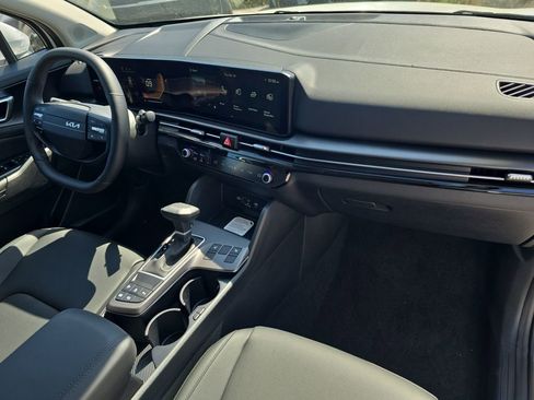 New 2026 Kia Sportage EX image 12