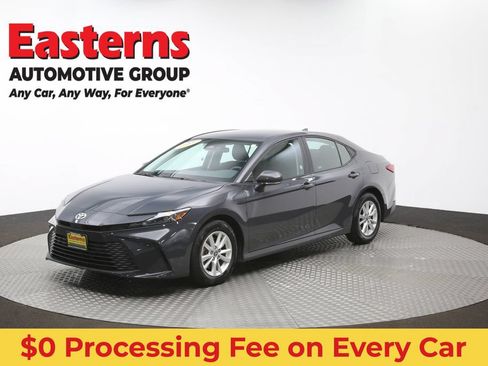 Used 2025 Toyota Camry LE FWD image 55