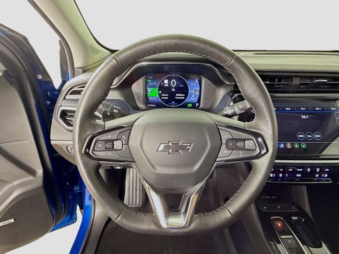 Used 2023 Chevrolet Bolt EUV Premier w/ Sun & Sound Package image 11