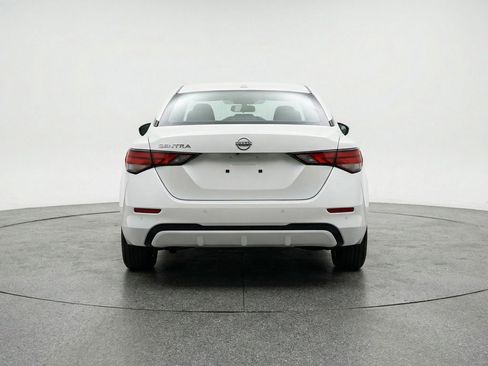 Used 2025 Nissan Sentra S FWD image 7