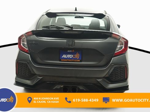 Used 2018 Honda Civic Sport image 12