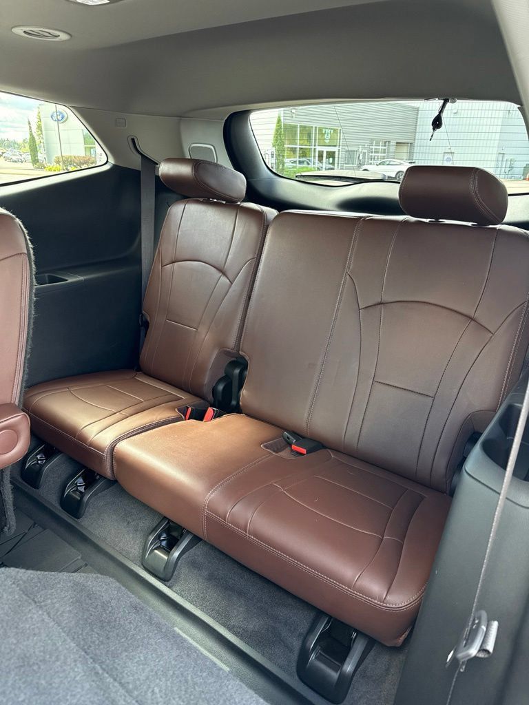 Used 2020 Buick Enclave Avenir w/ Avenir Technology Package AWD/4WD image 11