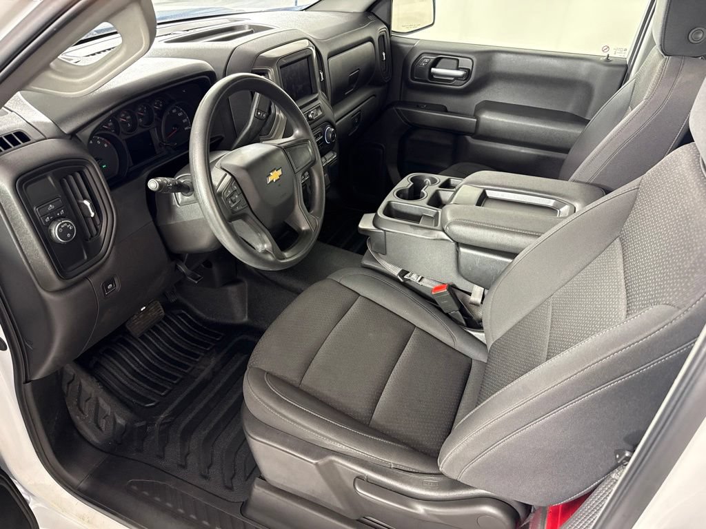 Used 2025 Chevrolet Silverado 1500 W/T RWD image 26