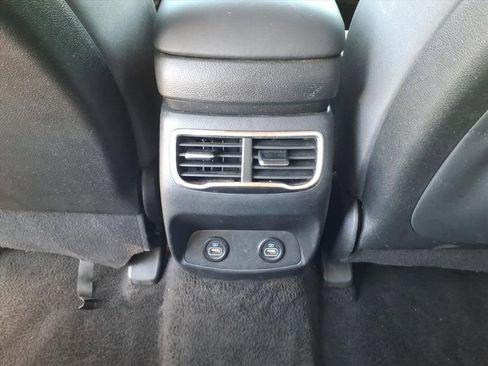 Used 2022 Hyundai Santa Fe SEL w/ Cargo Package image 6