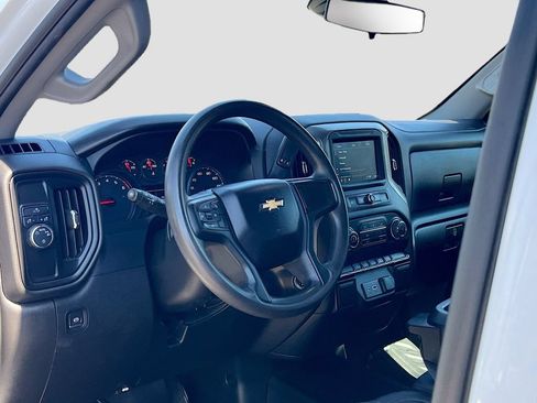 Used 2024 Chevrolet Silverado 2500 W/T w/ WT Convenience Package RWD image 9