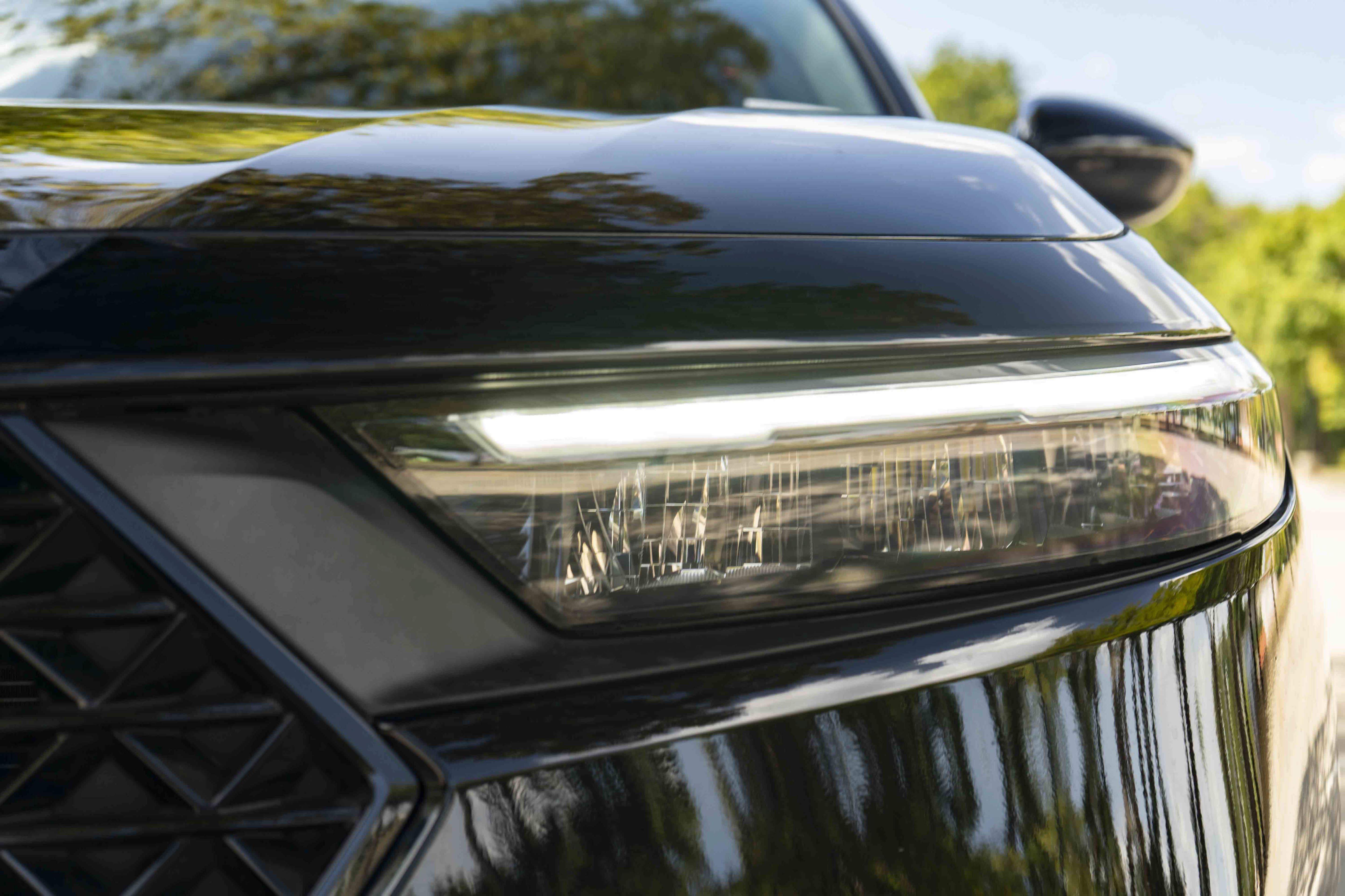 Certified 2025 Honda Accord LX image 11