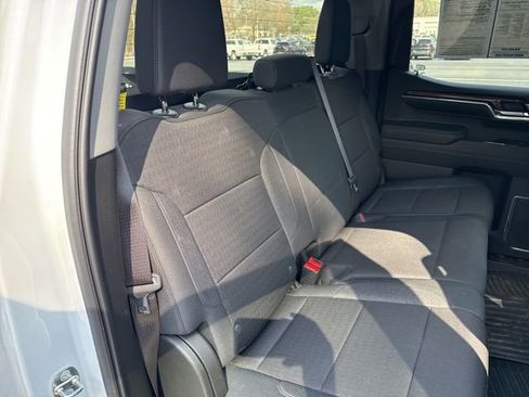 Used 2024 Chevrolet Silverado 1500 LT image 27