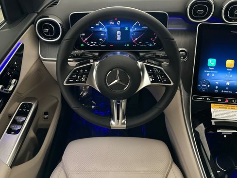 New 2026 Mercedes-Benz GLC 300 image 13