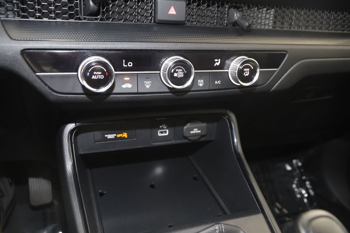 Used 2024 Honda CR-V LX image 21