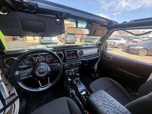 Used 2019 Jeep Wrangler Sport AWD/4WD image 21