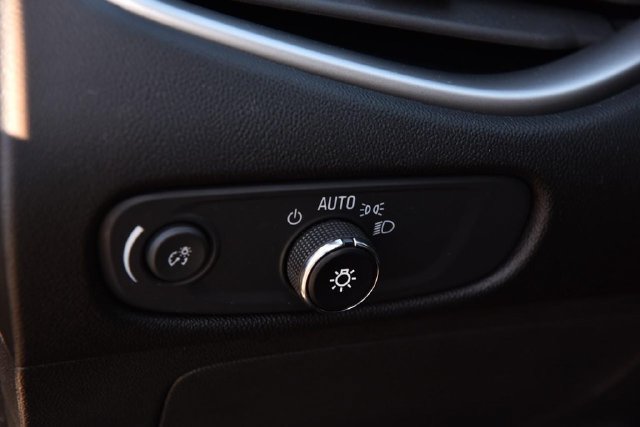 Used 2024 Chevrolet Malibu RS w/ LPO, Floor Liner Package FWD image 10