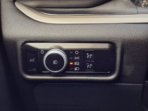 Used 2023 Ford Explorer XLT w/ Equipment Group 202A image 20