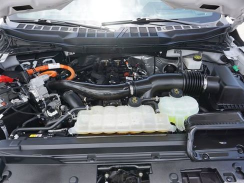 Certified 2024 Ford F150 Lariat w/ Equipment Group 502A High AWD/4WD image 23