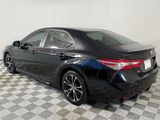 Used 2018 Toyota Camry SE image 4