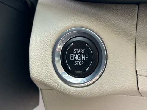 Used 2021 Buick Envision Preferred AWD/4WD image 24