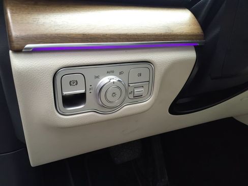 Certified 2023 Mercedes-Benz GLE 350 4MATIC image 25