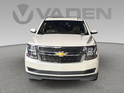 Used 2017 Chevrolet Suburban LT image 27