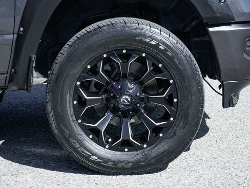 Used 2019 RAM 1500 Sport image 36