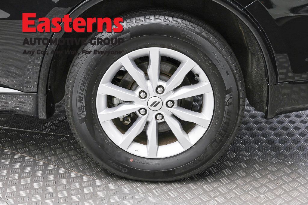 Used 2025 Dodge Durango GT RWD image 8