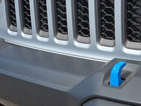 Used 2023 Jeep Wrangler Unlimited Rubicon 4xe AWD/4WD image 7