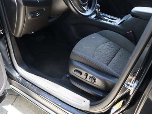 Used 2024 Chevrolet Equinox LT AWD/4WD image 14