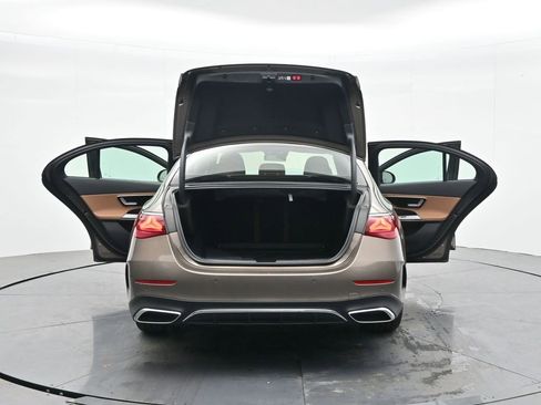 Used 2025 Mercedes-Benz E 350 Sedan image 44