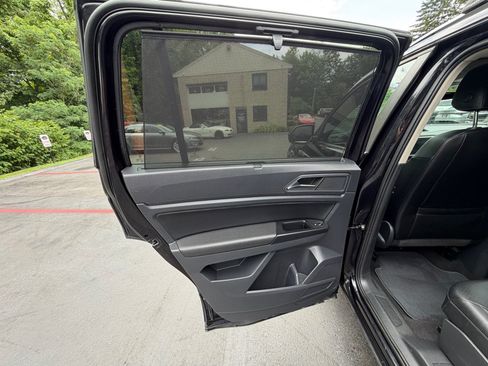 Used 2019 Volkswagen Atlas SE w/ Panoramic Sunroof Package AWD/4WD image 15