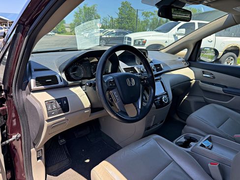 Used 2015 Honda Odyssey EX-L image 13