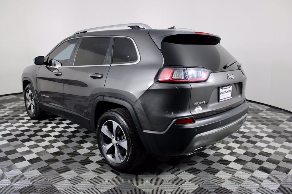 Used 2019 Jeep Cherokee Limited AWD/4WD image 6