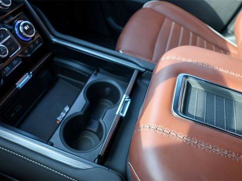 Used 2023 GMC Yukon XL Denali Ultimate image 20