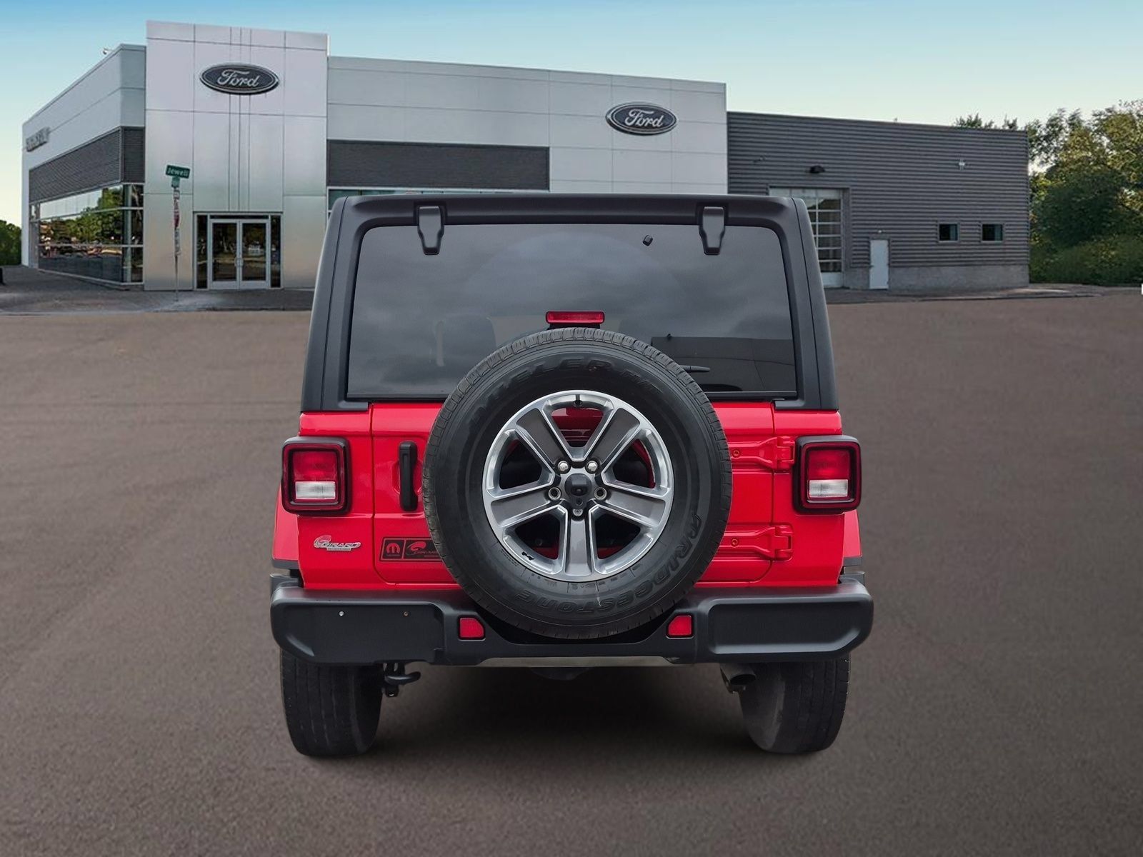 Used 2021 Jeep Wrangler Unlimited Sahara AWD/4WD image 8