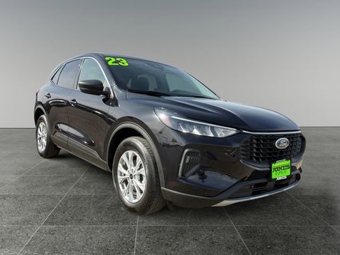 Used 2023 Ford Escape Active image 9