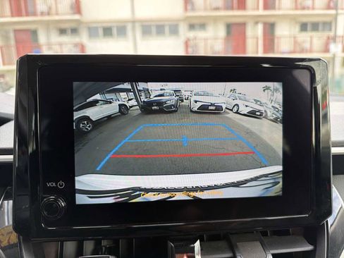 Used 2023 Toyota Corolla LE image 17