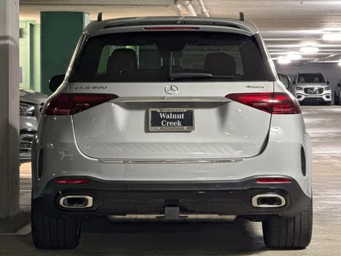 New 2026 Mercedes-Benz GLE 580 4MATIC image 9