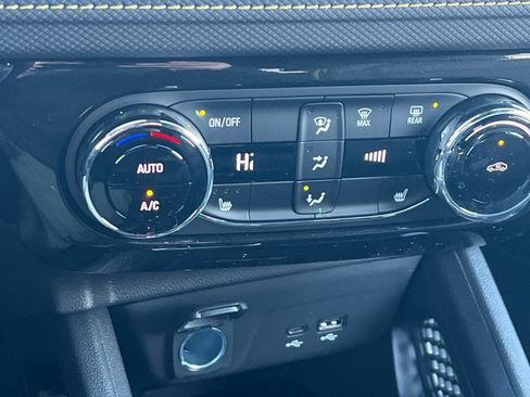 New 2026 Chevrolet TrailBlazer ACTIV w/ Convenience Package image 17