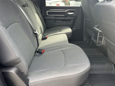 Used 2024 RAM 2500 Big Horn w/ Sport Appearance Package image 16