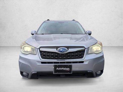 Used 2015 Subaru Forester 2.5i Touring w/ Eyesight & Navigation System image 2