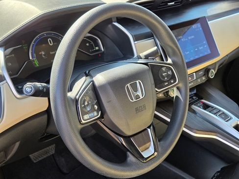 Used 2019 Honda Clarity Plug-In Hybrid image 24