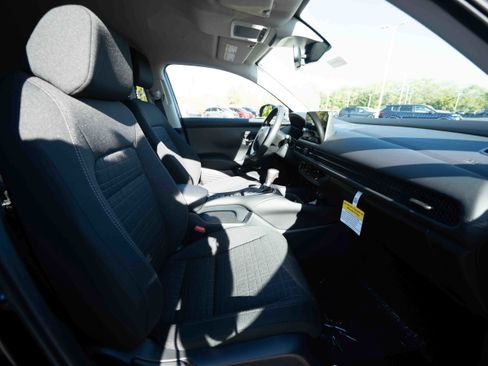 New 2026 Honda HR-V LX image 27