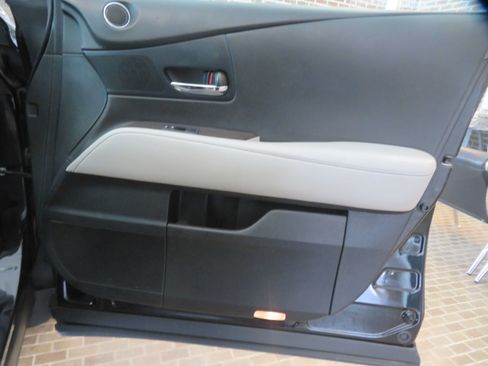 Used 2013 Lexus RX 350 FWD w/ Navigation Pkg image 24