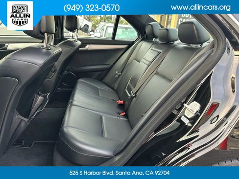 Used 2013 Mercedes-Benz C 250 Sedan image 11