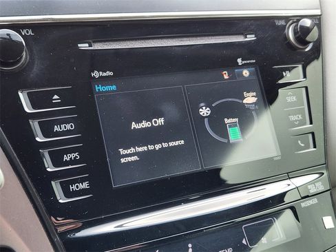 Used 2015 Toyota Prius V Five image 19