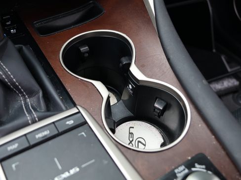 Used 2021 Lexus RX 350L Premium w/ Premium Package AWD/4WD image 30