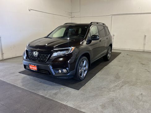 Used 2020 Honda Passport Touring image 1